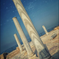 Caesarea-Saeulen-schraeg