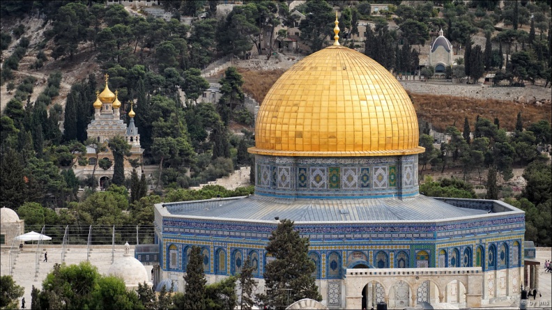 Jerusalem-von-oben-Felsendom.jpg