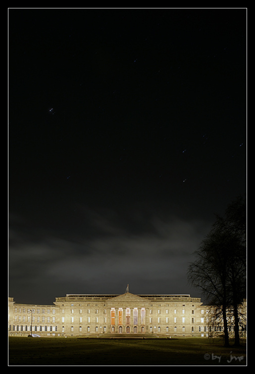 Schloss by night
